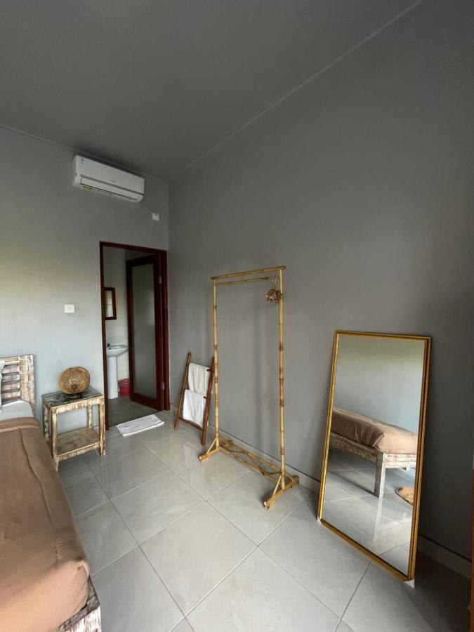 Tyana Private Room In Batu Bolong Canggu 21 Exterior photo